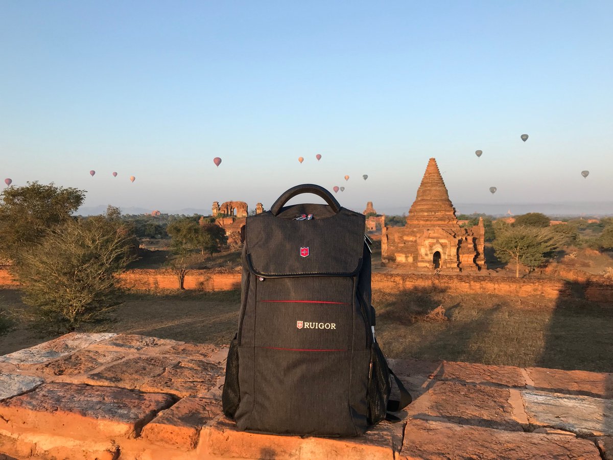 SwissRuigor's tweet image. Nice #Ruigor backpack picture with a beautiful view. Join our giveaway by post a picture of your #Ruigor backpack with #backyourlifeup
More: buff.ly/2vlmbcW
#travel #nature #explore #travelwithruigor #traveler