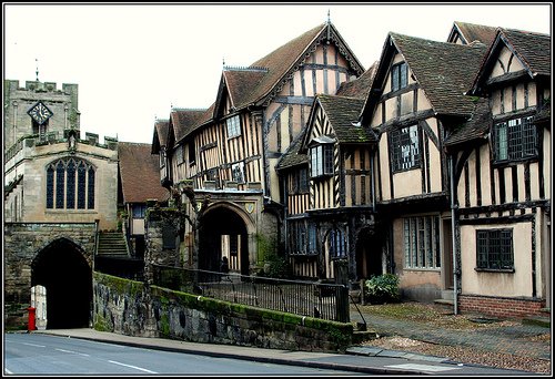 Have you seen our historic buildings? If you haven't why not book at guided tour with on of our Brethren who will take you round Warwick's Medieval Gem. To book a tour please ring 01926 491422 or visit our website.
