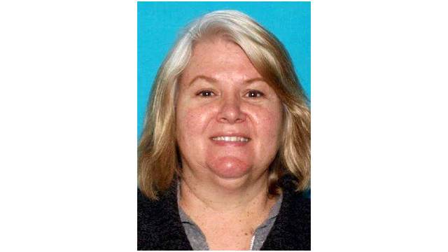 Grandmother accused of killing husband, Florida woman caught in Texas bit.ly/2vxbB2w?utm_so… https://t.co/avZLI3VhKK