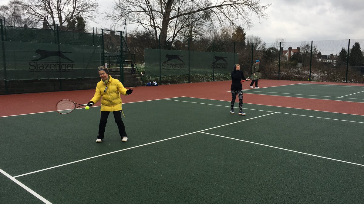 It's time to put away the winter coats and don the short shorts - Lets get playing! Join our friendly club and become a member: Adults, kids and families are all welcome to get involved <a href="/MuswellHillN10/">Muswell Hill</a> @Highgatemums <a href="/northlondonmums/">North London Mums</a> 
Join here: ow.ly/f2jK30jzfYW