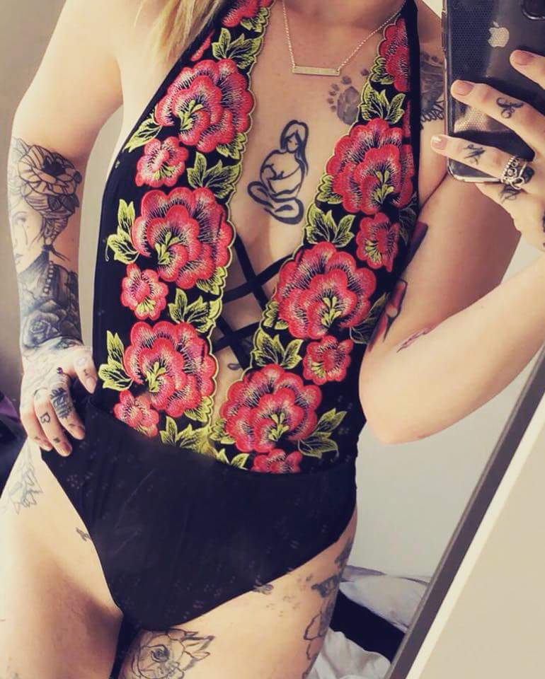 TheKnickerFairy's tweet photo. New bodies and swimwear... have a look in my catalogue and screenshot what you like ๐
#twitterdiscount
https://t.co/kqwcDMK31X https://t.co/xaGdthsydZ