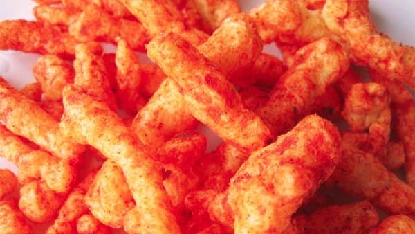 WGAL's tweet photo. Homeowner finds naked intruder in her tub, eating Cheetos https://t.co/Qzx82HcIYj https://t.co/MAFMWtDGqJ