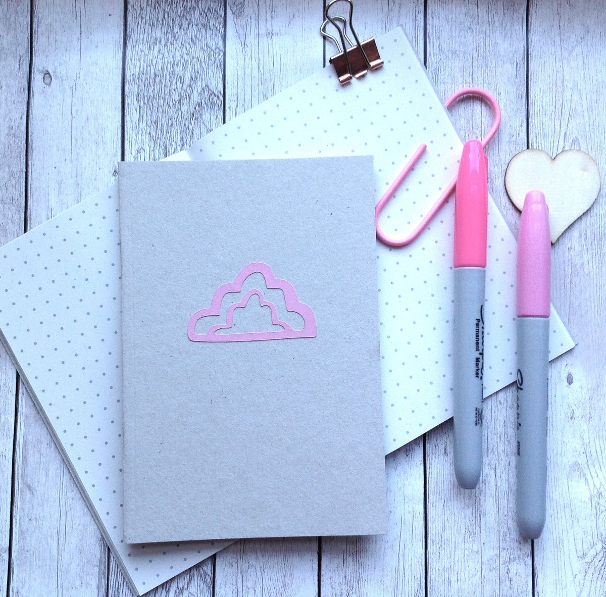 buck_lj's tweet image. A6 Dot Grid Notebook, Embellished Mini Notepad, Pink Cloud Design Simple Notebook, Stationery Gift, Traveller Gift, Pocket Book Gift for Her tuppu.net/a83eb184 #Etsy #Slumbermonkey #DotGridNotebook