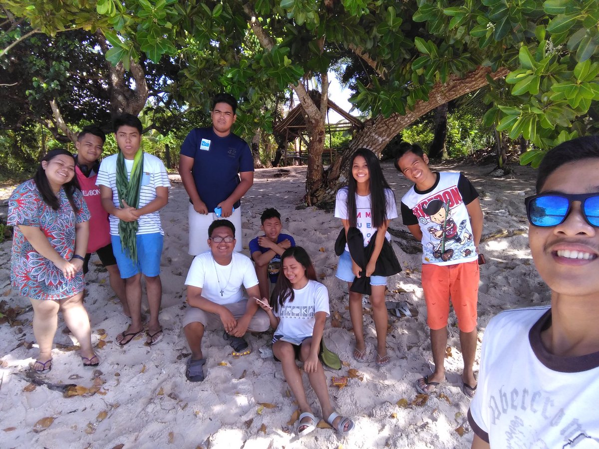Heidmstar's tweet photo. Sharpen thy great fangs
Muster a roar from thy lungs
Stance, direct, then lunge
#Harfafanget
#SorsogonEscapade
#Matnog
#Subic https://t.co/OwjaZ0vroH