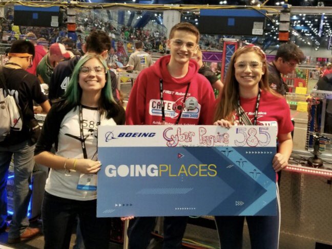 Team_585's tweet photo. We ran into #BoeingInspires sponsored FIRST Team 3489 while I’m queuing! Good luck today at #FIRSTChamps! https://t.co/gDs0hGoril