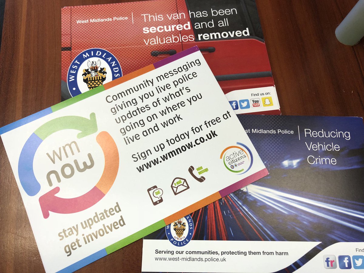 WestBromwichWMP's tweet photo. PCSO Yates is at the BP petrol station giving out vehicle crime prevention leaflet along with WMNOW info. #Hexagan https://t.co/fDTFdDHL8i