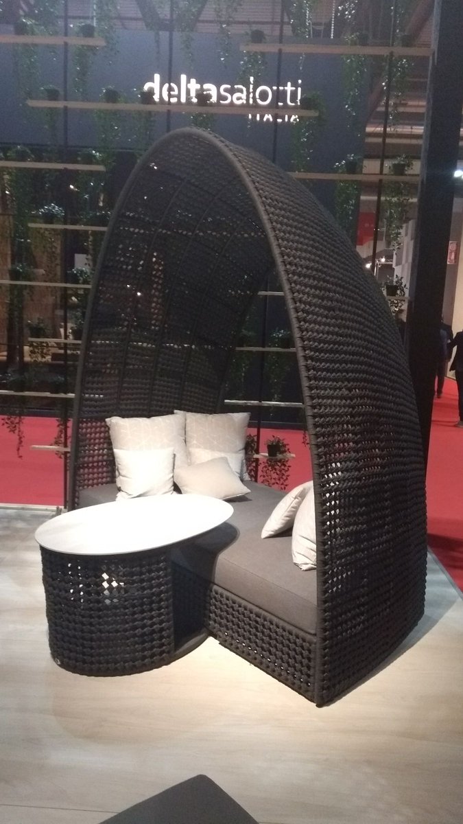 Despedimos la semana desde <a href="/iSaloniofficial/">Salone del Mobile</a> con algunos de los nuevos productos presentados
--
We say goodbye to the week from <a href="/iSaloniofficial/">Salone del Mobile</a> with some of the new products presented