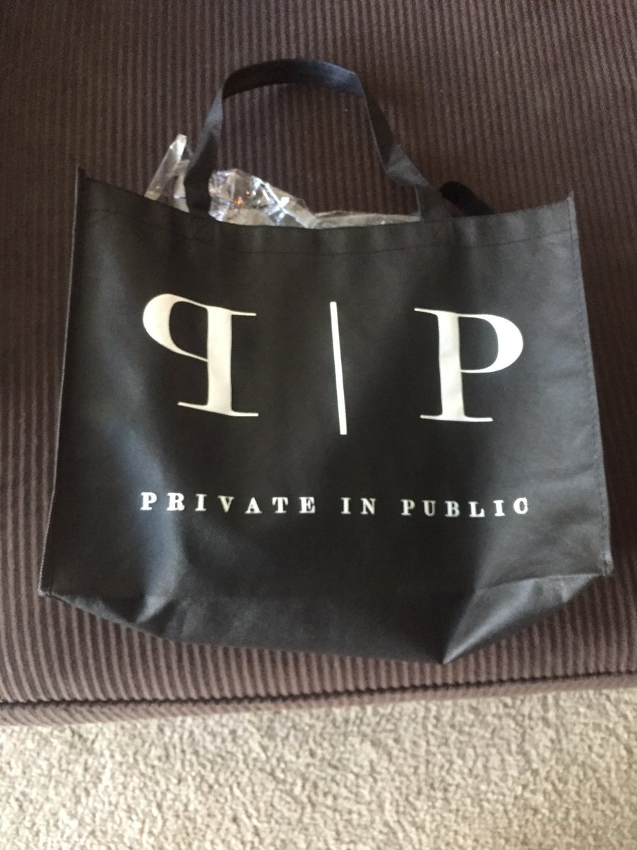 DaRealBigSweets's tweet photo. I only shop wit my peoples! #PrivateInPublic @Si_NiCole 🤞🏿 https://t.co/MTIJfQ6msK