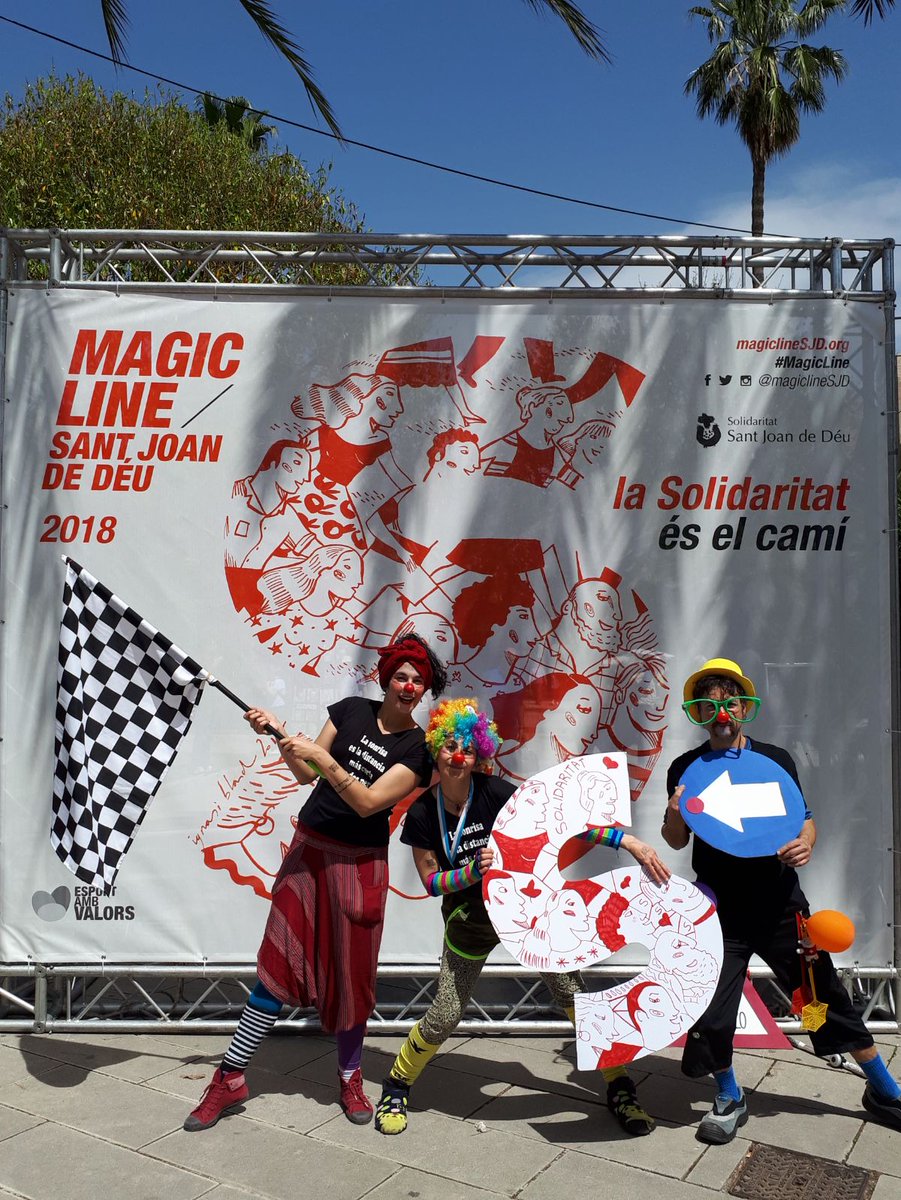 magiclineSJD's tweet photo. ¡La #MagicLine, la fiesta de la Solidaridad! Muchas gracias a todos los grupos que nos hicisteis cantar y bailar el pasado domingo: @SomRockOficial, @lourvives, #CircoStrómboli, @Espiralonline, #LosEstupendosBurruños, @Roulotterock, #EducaClown ¡Nos vemos el año que viene👏🎶! https://t.co/xGyn0rfGQF