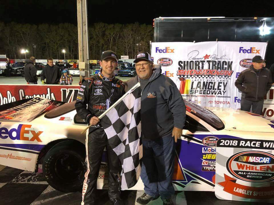 KRCPower's tweet photo. Congrats @dennyhamlin @DHSTS_11 last night utilizing our lightweight pulley system and our Nascar pro series 3 pump. #savehp https://t.co/r8DVnGfqee