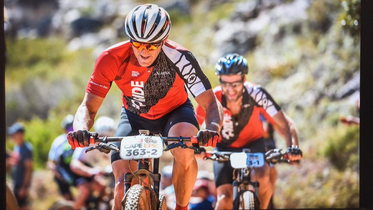 dirk oberholzer tweet media