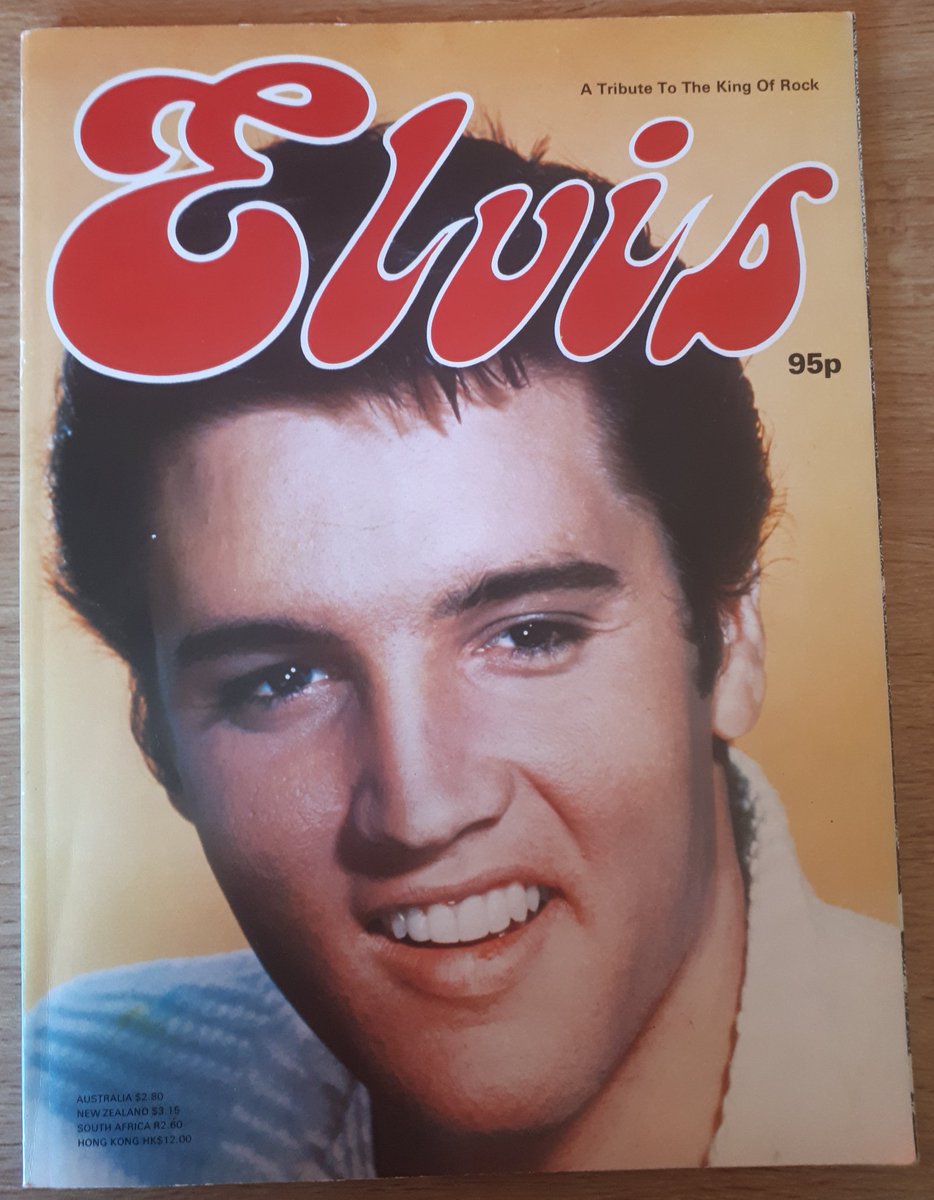 OneStepGrl's tweet photo. Another collector's magazine I found today in Oxfam only please for the love of god stop putting sticky price tags on collector items.. It devalues if it tears or leaves residue! #CollectionGrowing https://t.co/rNccHn7tqC