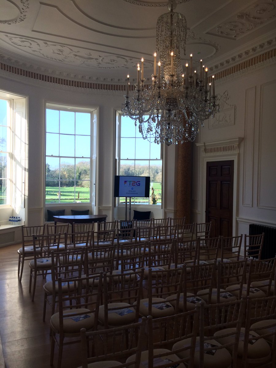 WarwickEventsWE's tweet photo. The ☀️ is out, and fantastic week it's been! Particular shout out to @FT2G_pitch @AstleyMedia for a great day at @RockbeareManor on Wednesday #FastTracktoGrowth - Excellent presenters, incredible networking and a breathtaking location 👍🏻 https://t.co/asmvDQS12i
