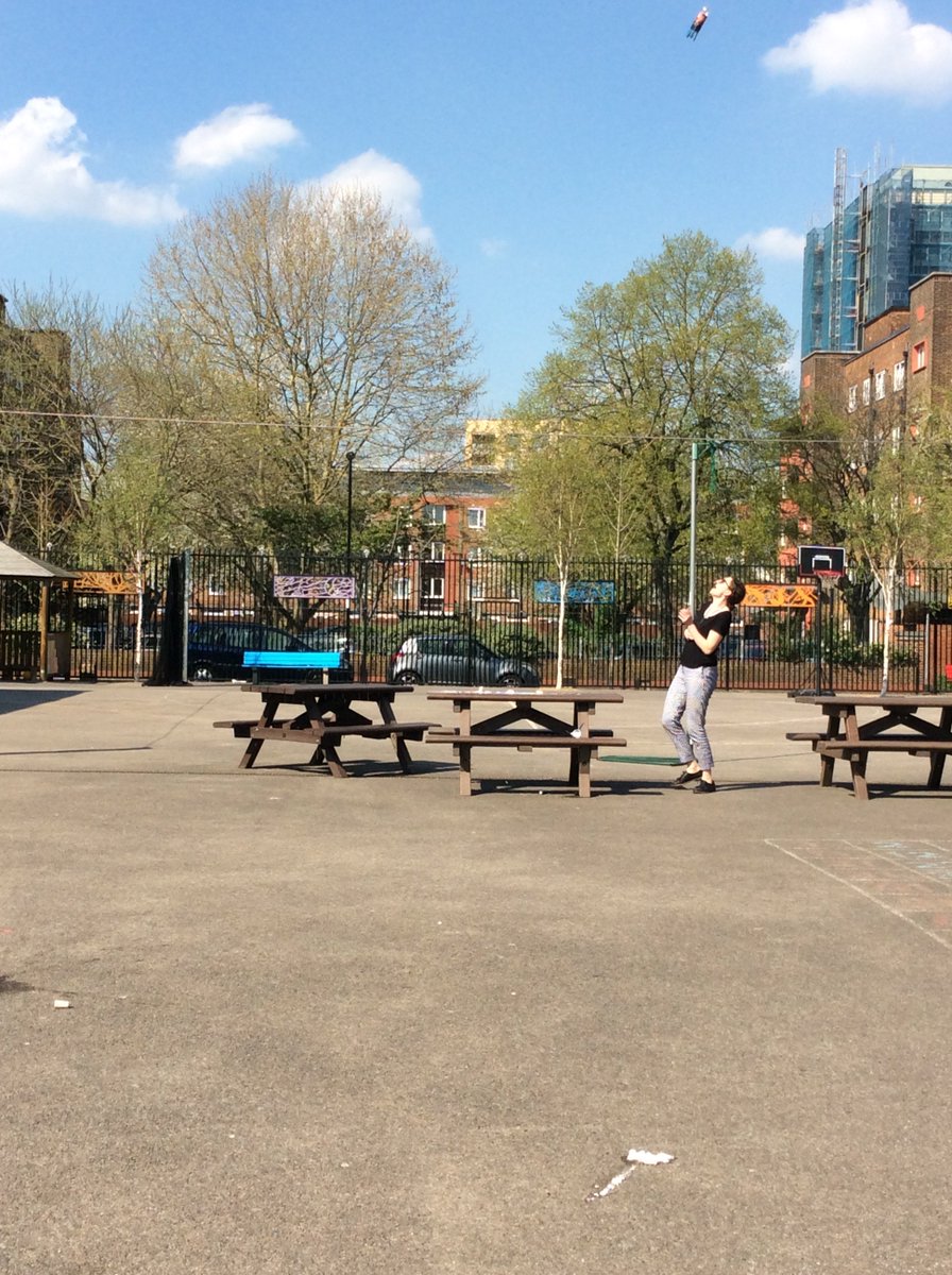 KenderWilson's tweet photo. ...and launched them into the air! https://t.co/rrLJczIigg