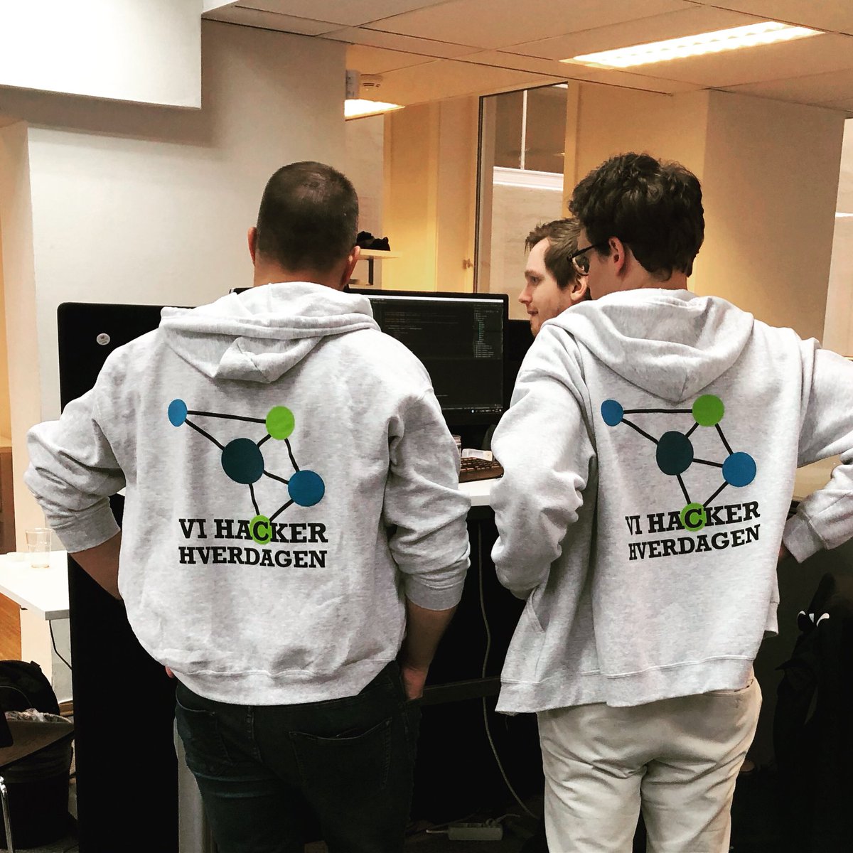 jastr's tweet photo. Tripletex Bank Hackathon gir god innsikt og integrere løsninger for framtiden. #tripletex #psd2 @TripletexAS https://t.co/Rgnuy0MwGX