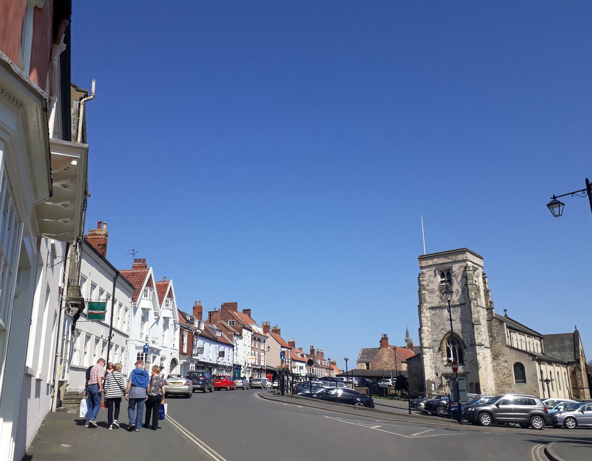 Roost_Coffee's tweet photo. Sunshine in Malton! #bluesky @visitmalton @Food2Remember @BirdDistillery @Bluebird_bakery @florian_poirot @groovymoomalton  @northyorkmoors https://t.co/Uu0FIRtM4d