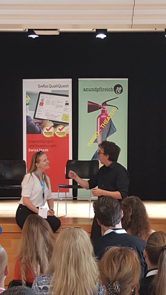Den Mutigen gehört die Welt! Freiwillige Kandidatin als "Impro-Opfer". Toll gemacht!  #hrbcz18