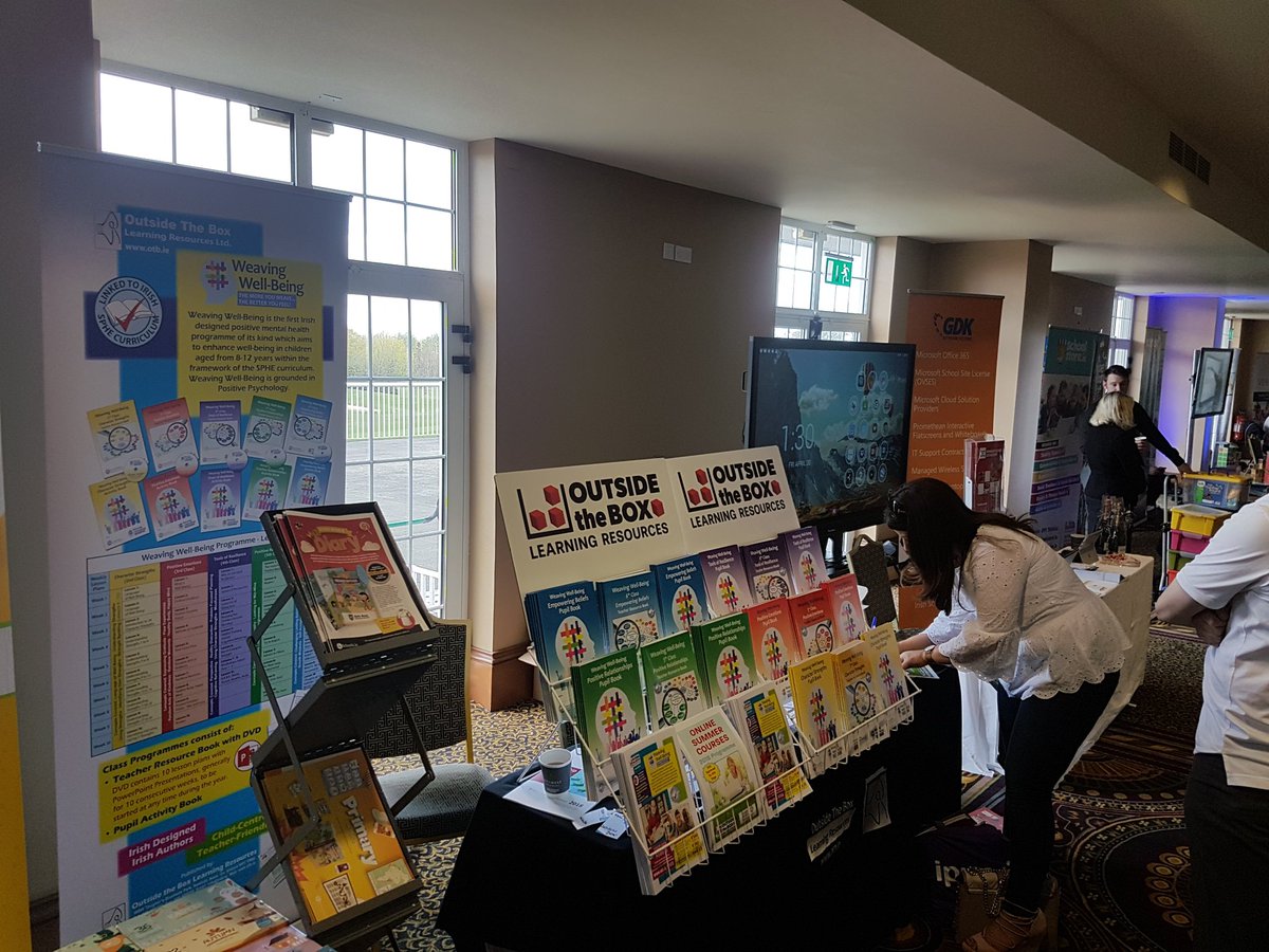 OutsidetheBoxLR's tweet photo. Have you picked up your WeavingWell-Being samples at #ippn18 - Leaving soon https://t.co/5KfS13ISij