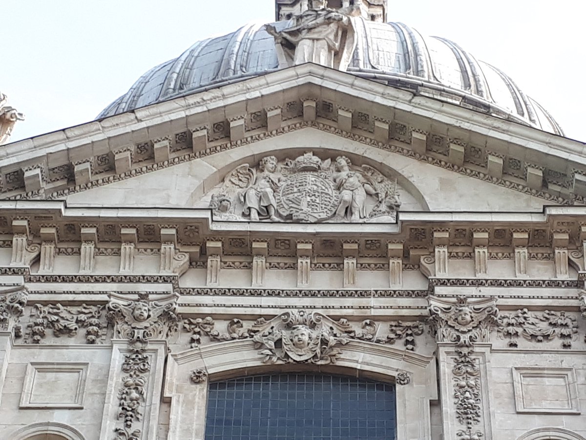 MissBTakesaWalk's tweet photo. Sculpture in the City - Chessboard to Totem Pole - a look at art on & in buildings + Hiding in plain sight. 26/4 10.30am
https://t.co/0cZxudp74P
#walk #history #art #Anrep #Turk#JEpstein #Gibbons #Frink #Hetherwick #EmilyYoung https://t.co/xEM63tFVqF