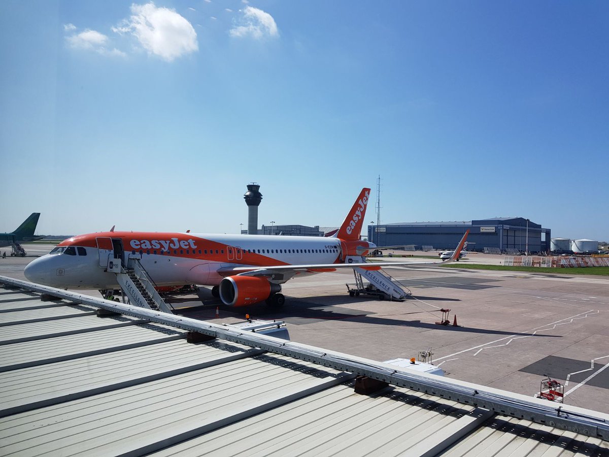 rdcaviation's tweet photo. The @rdcaviation Dream team on the way out to @routesonline event in Bilboa. Come and meet the guys on stand P23 or DM to arrange a private meeting
#RoutesEurope #RDCAPEX #APC#SolvingAviationProblems https://t.co/hCP1QJYkFS