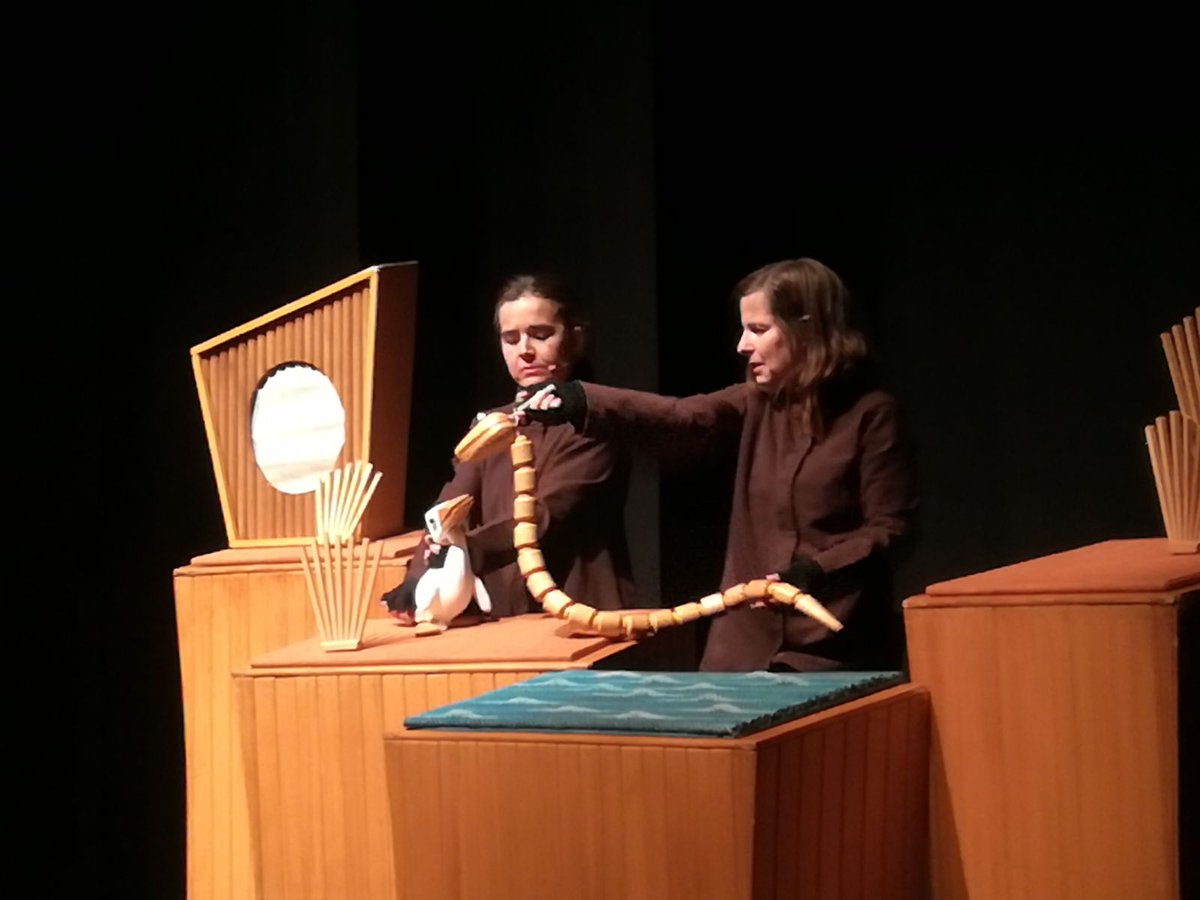 ajlagarriga's tweet photo. Ahir 520 alumnes d’Educació Infantil de les escoles de #laGarriga van anar al @TeatrelaGarriga a veure Guyi Guyi, un espectacle de titelles sobre la recerca de la identitat i la por a les diferències #lagarrigaeduca #programaACE https://t.co/dS0mf98D7U