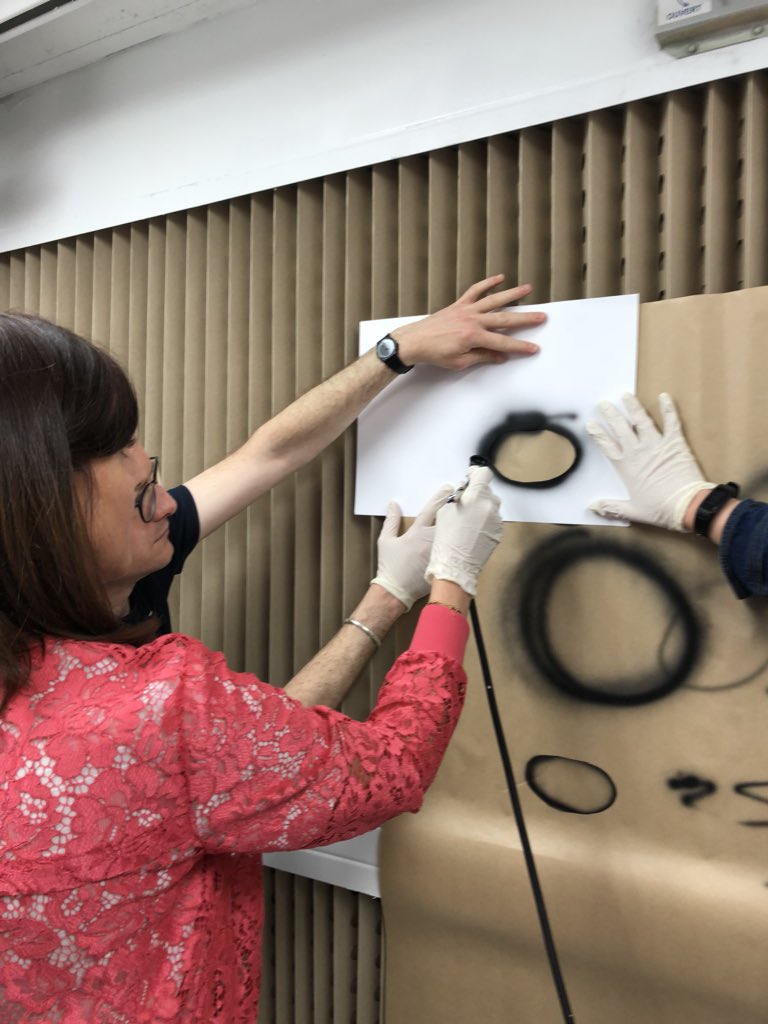 vanvin74's tweet photo. La créativité au top. On crée un nouveau logo de partenariat au Meet’in du @VFUFFI dans le Centre Pigments du @LeForem Merci @valerieiacobuc1 https://t.co/SX93sanND8