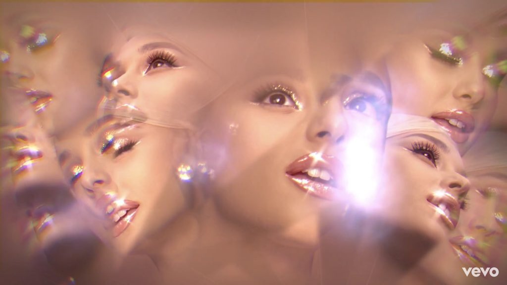 vevograndes's tweet photo. she served visuals again https://t.co/unsBs3ZRKP