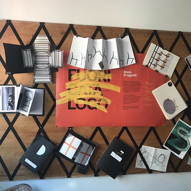 AleInZac's tweet photo. New pix on https://t.co/UgjxKxAPaq ~ #milandesignweek I love you. 1/3
#fondazionevicomagistretti #quantoseivico #milan #vicomagistretti #woodpanel #researchwall #design #masterismi #chairs #chairdesign #fuoricatalogo #sounddesign @ied_milano @painecuadrelli @lucabarcellona #bu… https://t.co/dcvsHxprLZ