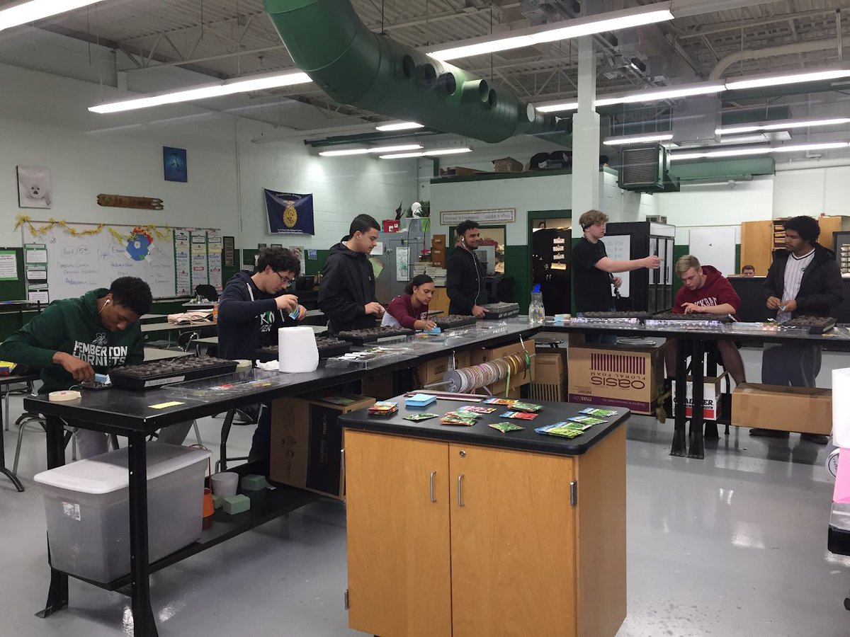 Ptown_FFA's tweet photo. Sowing seeds in agriculture class https://t.co/szohZvpEwR