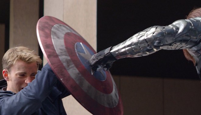 Vídeos: Así preparó Chris Evans tus peleas favoritas de 'El soldado de invierno' - CINEMANÍA dozz.es/575hn1