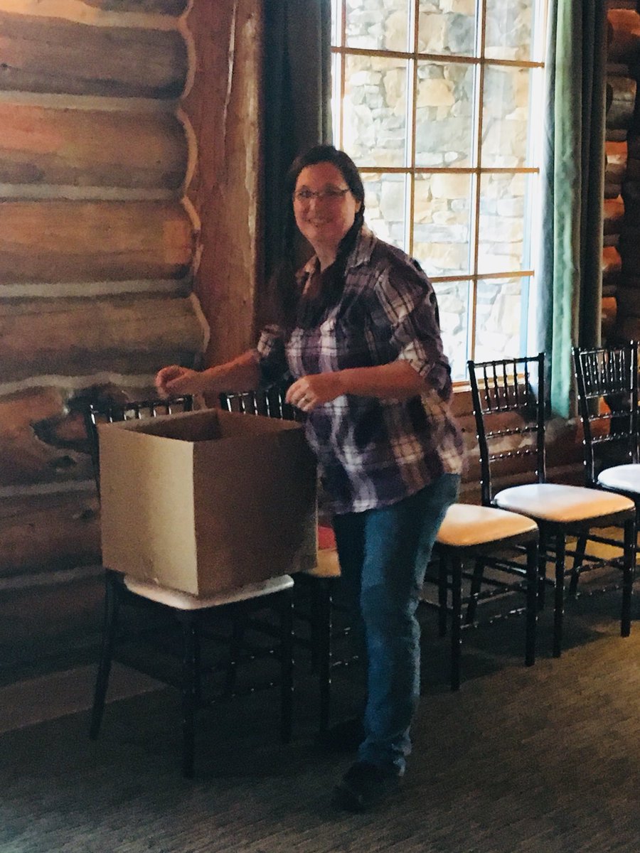 stonebridge_ins's tweet photo. We would like to say thanks to all of our amazing clients who came out for the Economic Update last night!  We had a great time, &amp; with your help, we were able to raise $1,528 for TRAC!  Thanks also to Tami for all of your hard work with the decorations &amp; mystery game. #whodunnit https://t.co/JI3fLdbJjp