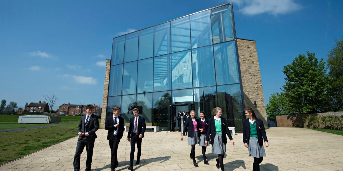 Gabbitas_ME's tweet photo. We profiled @ReptonSchool  this week and what makes this top co-ed UK boarding school so special https://t.co/9MGAh3PxaP #reptonschool #repton #schoolprofile #schoolsearch #BritshBoardingSchool #boarding #schools #education https://t.co/EdMRszNxRT