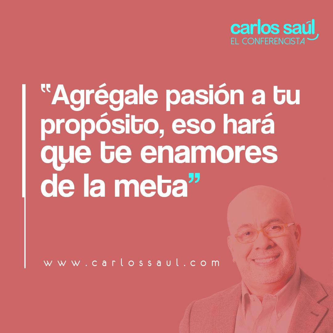 Hay momentos para detenerse y pensar, pero jamás renuncies a seguir. #CarlosSaul #NadaQuePerder