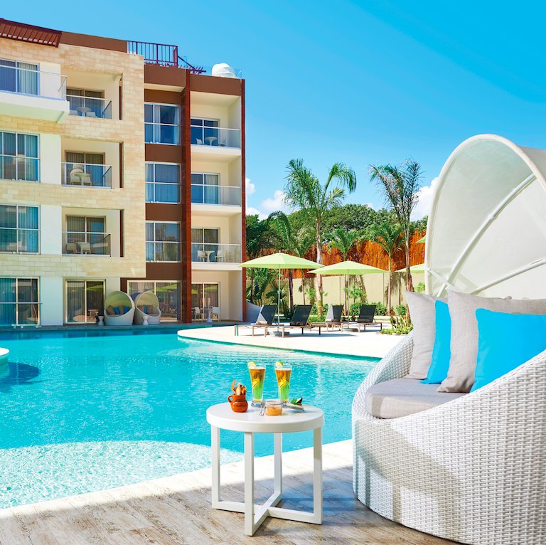 Keep.com (@keep) on Twitter photo We're literally giving away a trip to paradise! Win an all inclusive luxury vacation to Playa del Carmen including 5 days at the Fives Azul Beach Resort + a $1000 airfare voucher from <a href="/shopVIDA/">VIDA</a>, <a href="/theskimm/">theSkimm</a>, <a href="/azulbeach/">Azul Beach Resort</a>, <a href="/AcanelaTravel/">Acanela Expeditions</a>, & <a href="/heybloom/">bloom</a>: bit.ly/2EV60m0. We're literally giving away a trip to paradise! Win an all inclusive luxury vacation to Playa del Carmen including 5 days at the Fives Azul Beach Resort + a $1000 airfare voucher from <a href="/shopVIDA/">VIDA</a>, <a href="/theskimm/">theSkimm</a>, <a href="/azulbeach/">Azul Beach Resort</a>, <a href="/AcanelaTravel/">Acanela Expeditions</a>, & <a href="/heybloom/">bloom</a>: bit.ly/2EV60m0.