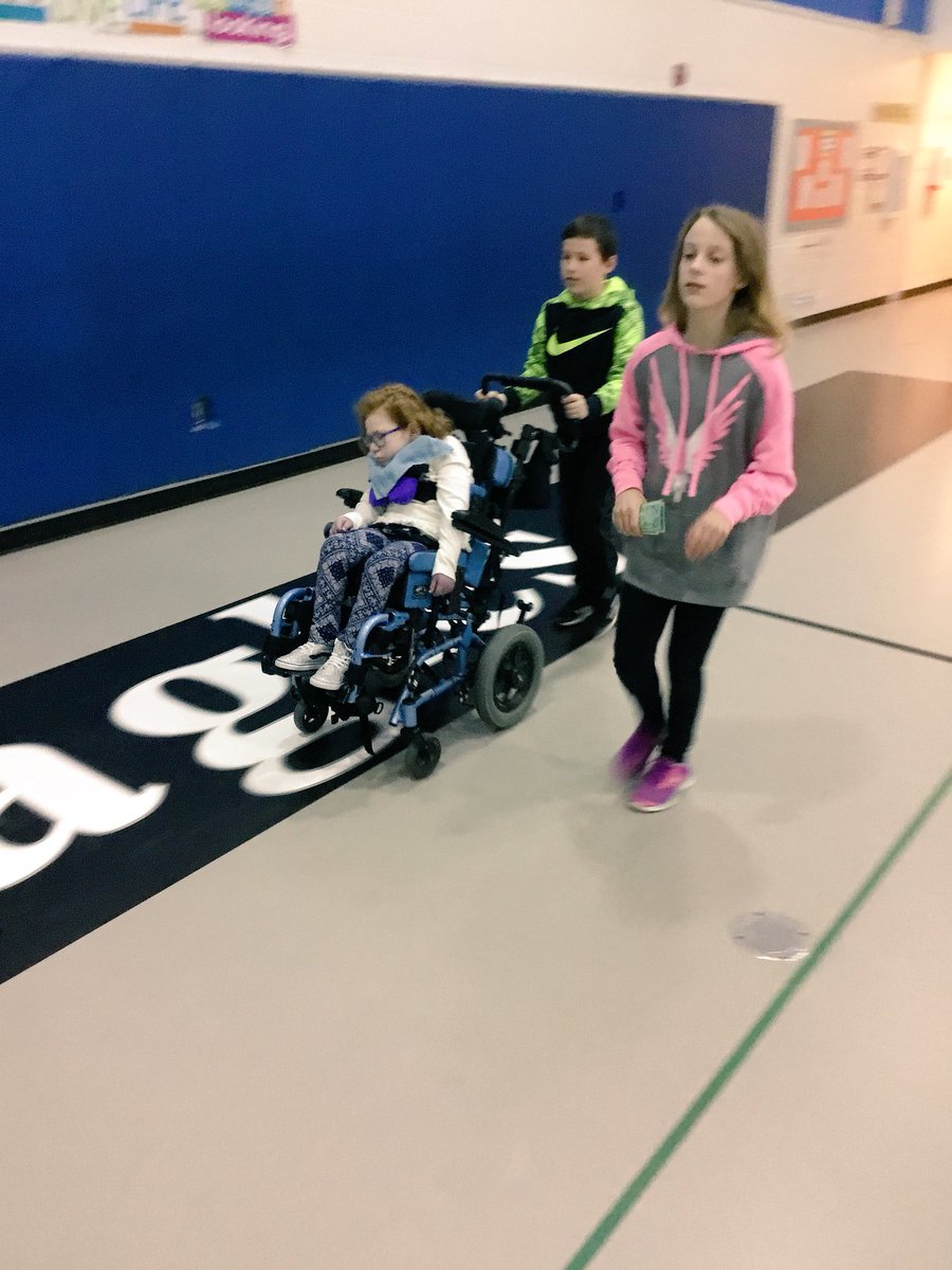 BES_PE's tweet photo. The Modified PE Club students modified our “Pay-to-Play” lesson yesterday for their friends, changing the paycheck amount, cost to play at stations, and types of stations. It was a big hit for all! #PEForEveryone #KindnessMatters https://t.co/I2SHu6dIL1