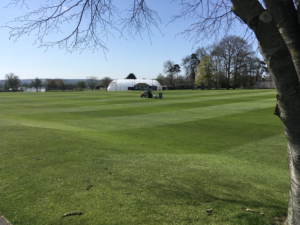 MPS_Sport's tweet photo. Summer is coming, Bob Dutton Pitch getting ready. @OMCC_Cricket @omsociety #sun #DuttonPitch https://t.co/bPQj43dKND
