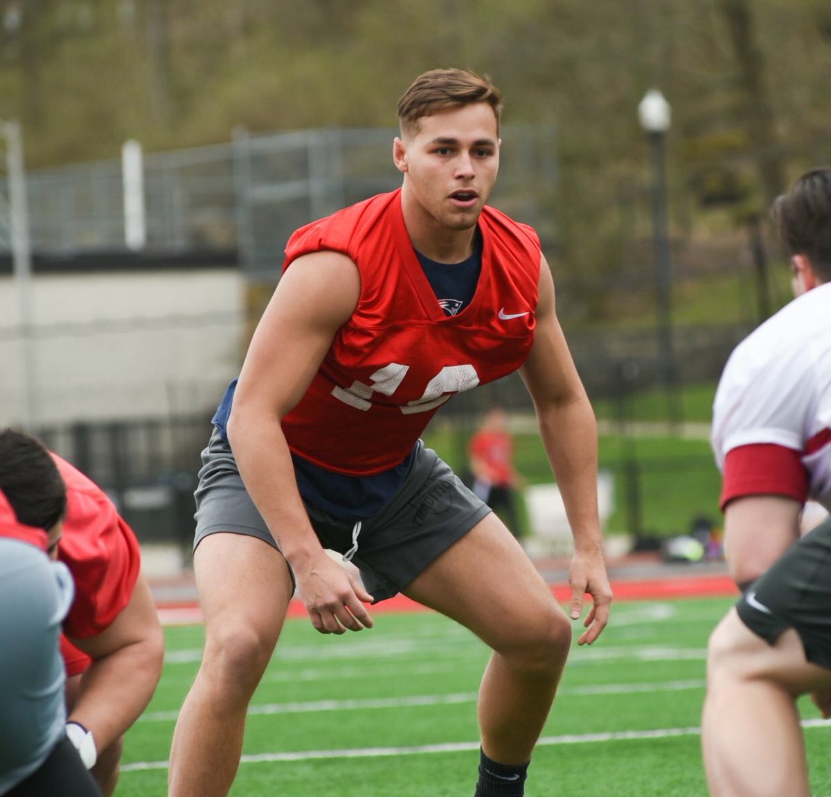 DUFootball's tweet photo. Spring Ball 📸📸📸 https://t.co/tp504HLwS5