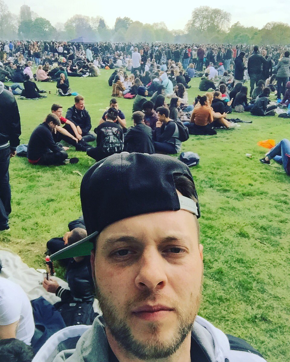 AnotherKind1's tweet photo. Shout out all my 420 people dem! Smoke one for me out there today! ๐๐จ #happy420 #hydepark #london #uk #smokey #crow #weed #dank #kush #lemz https://t.co/AiCqacglql