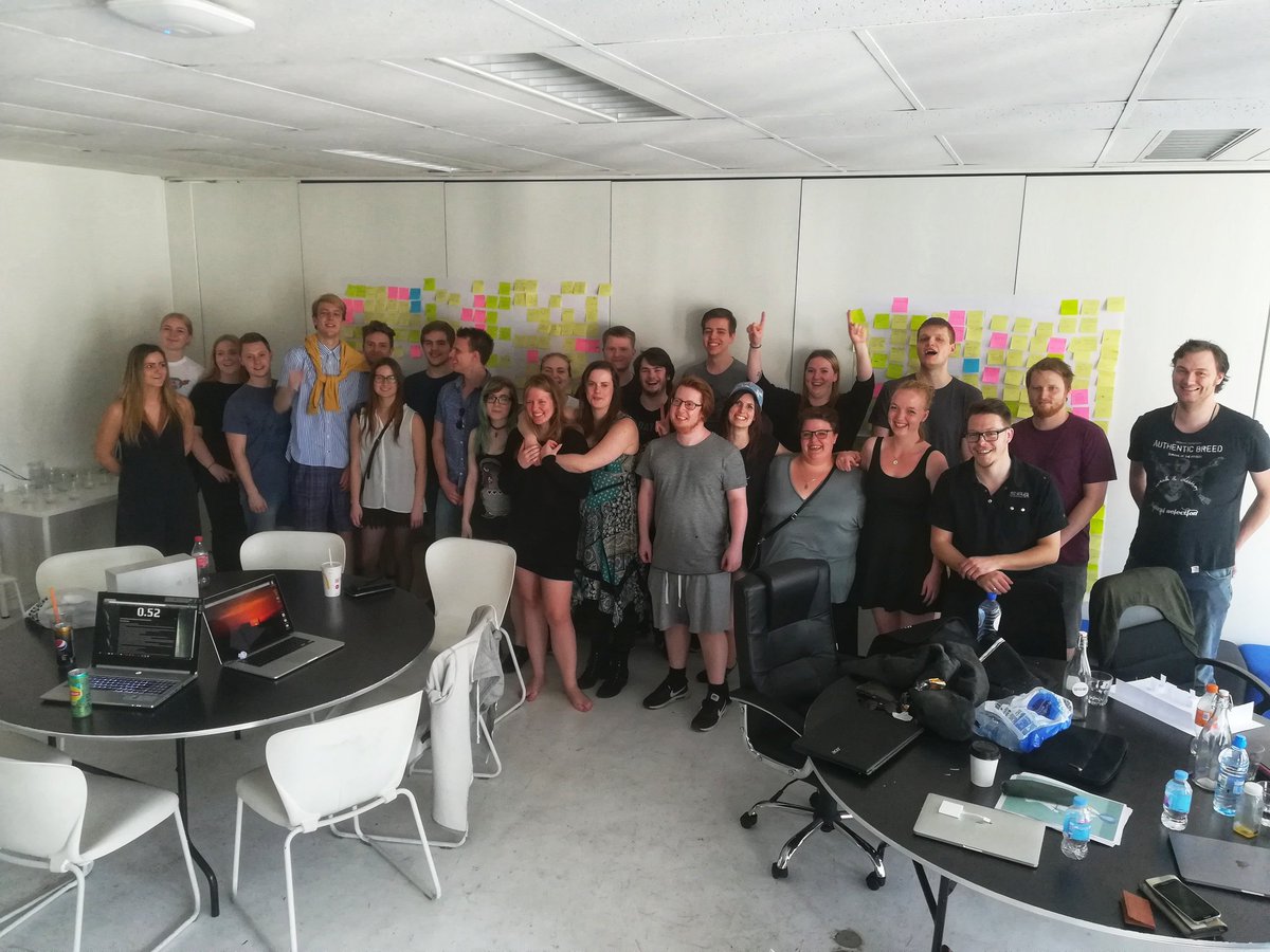 Deense studenten pitchen ideeën na leerrijke innovatieweek met dank aan <a href="/sara_redzezel/">Sara Pieters</a> #cultuurconnect