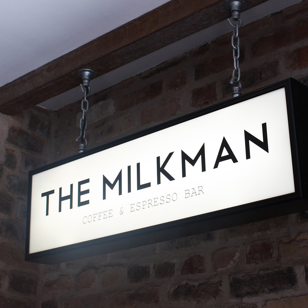CafeBronte's tweet image. As proud sponsors of @UKCoffeeWeek, we were delighted to celebrate with @themilkmanedin in the Edinburgh sunshine yesterday! Why not join them for a delicious coffee this weekend! #UKCoffeeWeek