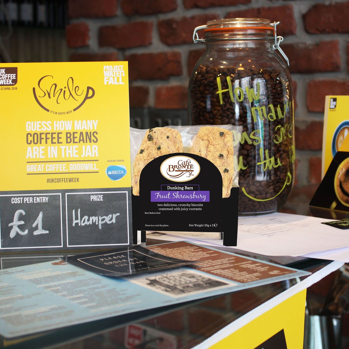 CafeBronte's tweet image. As proud sponsors of @UKCoffeeWeek, we were delighted to celebrate with @EdPressClub in the Edinburgh sunshine yesterday! Why not join them for a delicious coffee this weekend! #UKCoffeeWeek