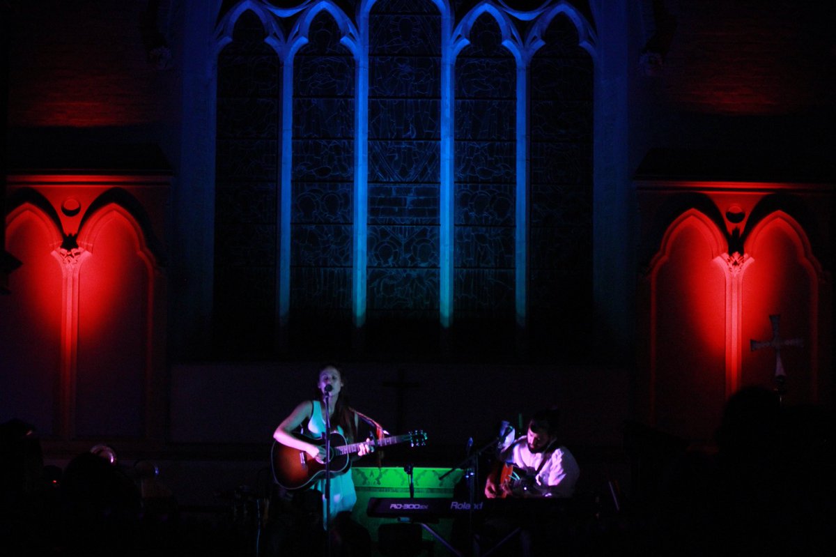 soundloungeCIC's tweet photo. First load of gear ready for our Christ Church concert in #ColliersWood tonight! Doors open 7pm , presented by #PaulSexton with @hannahroseplatt @theblackfeathersmusic @hannahwhitemusic !
#carisstruggling #suspensionbuggered https://t.co/2ZEGpqh9aT