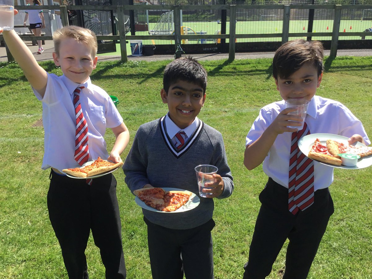 Downsend School tweet media