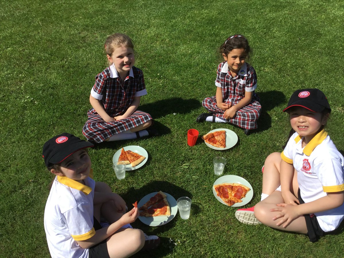 Downsend School tweet media