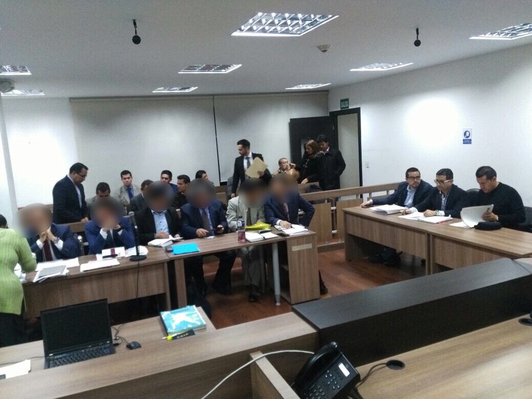 FiscaliaEcuador's tweet photo. Fiscalía formuló cargos contra concejales Sergio G., Eddy S. y 6 personas más por su presunta participación en el delito de asociación ilícita. La Jueza dictó las mismas medidas cautelares para 8 procesados  1-2 https://t.co/OCWvKCJcHo