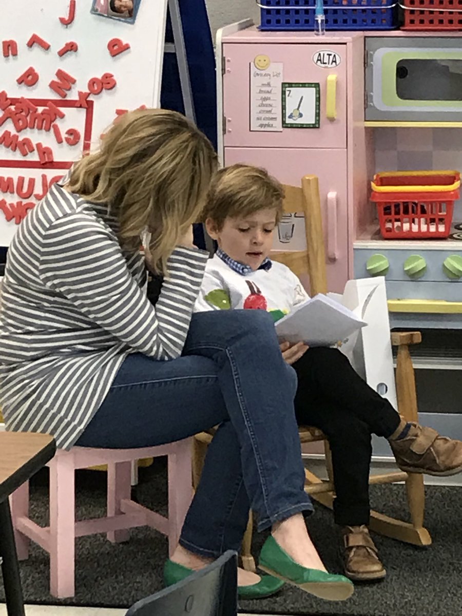 ManringSmanring's tweet photo. Thank you parents for helping us Celebrate the Week of the Young Child! #WOYC2018 @wsfcs @TCCwsfcs https://t.co/PUlzeV6SBA