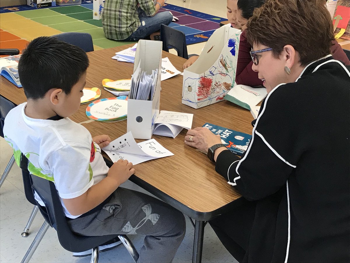 ManringSmanring's tweet photo. Thank you parents for helping us Celebrate the Week of the Young Child! #WOYC2018 @wsfcs @TCCwsfcs https://t.co/PUlzeV6SBA