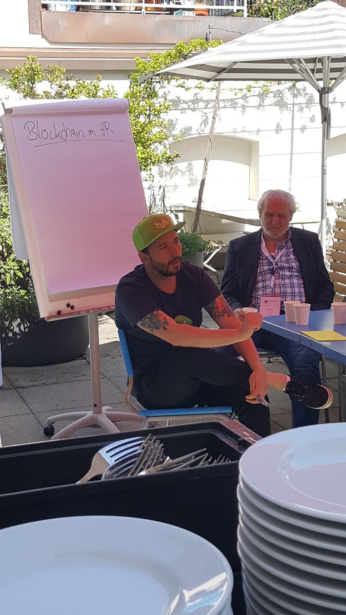 #Blockchain im #HR? @chrisbeyeler  möchte darüber diskutieren. Wir auch. Und die Potenziale erkennen. #hrbcz18