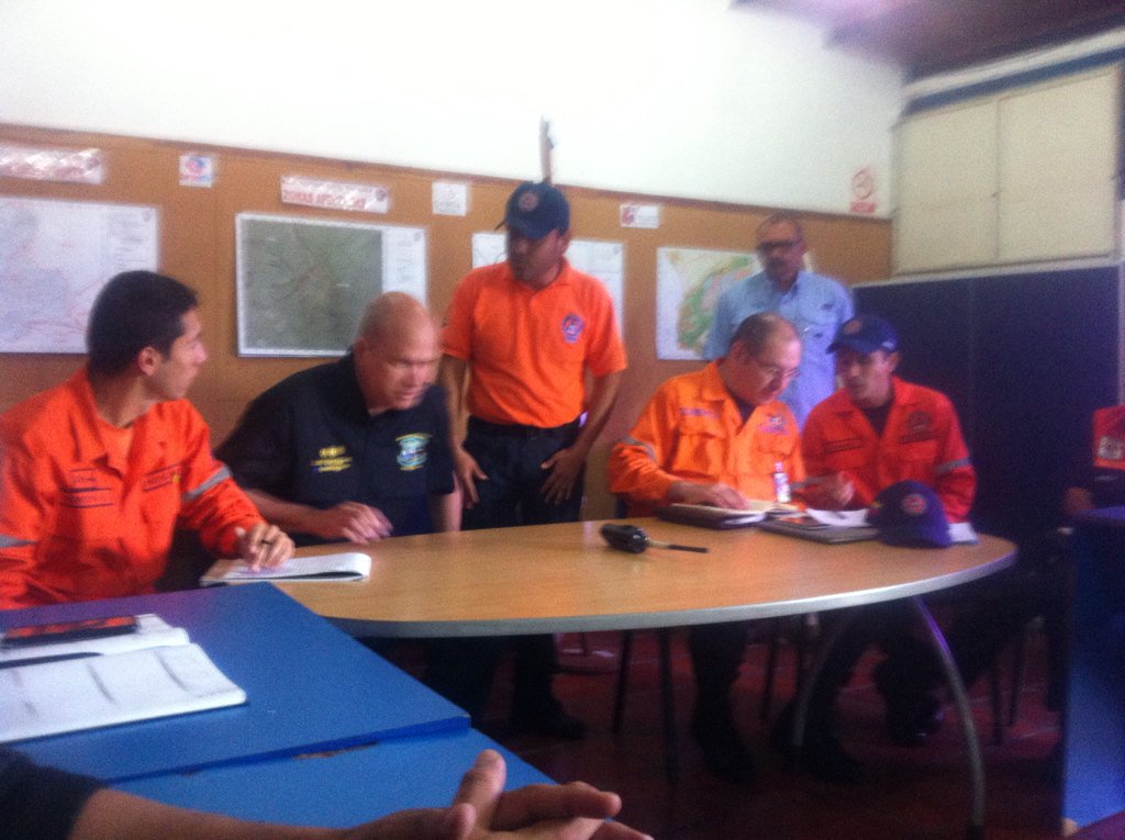 PCADMB's tweet photo. En este momento DIRECTOR de @PCADMB en reunión Periodo LLUVIAS 2018 @PCivilTachira @dejesusmrn @alcaldewilliamg https://t.co/bLj9aoSjsm