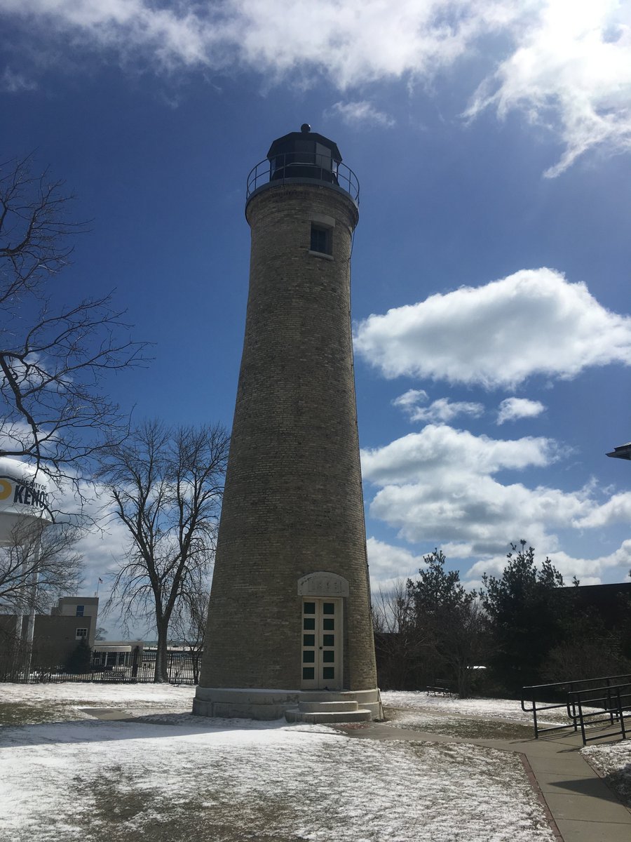 KenoshaHistory's tweet photo. 13 days til Lighthouse Season (but who's counting!?!?)!!!! We open the Southport Lighthouse on May 3rd this year!
#KenoshaFun #KenoshaHistory #72Steps #BeautifulViews https://t.co/8JyOPthJ32